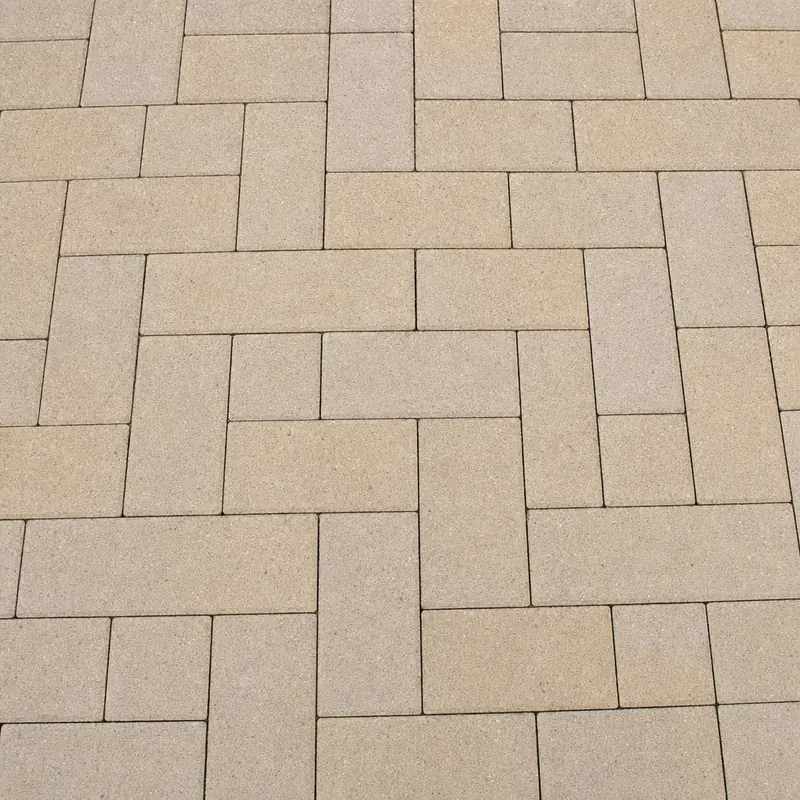 Basketweave block paving pattern
